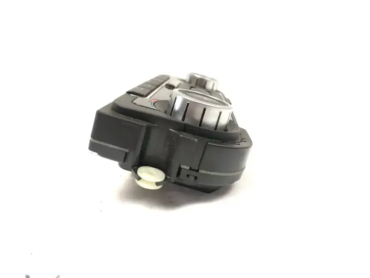 Volkswagen Scirocco (2008 - 2014) 5K0907044 Управление климат контролем — фото 5