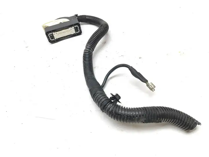 Fiat 500E (2019 - ) Разъем модуля ABS — фото 3