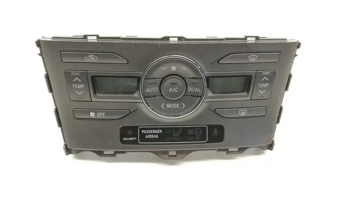 Toyota Auris 150 (2006 - 2012) 5590002231 Управление климат контролем — фото 2