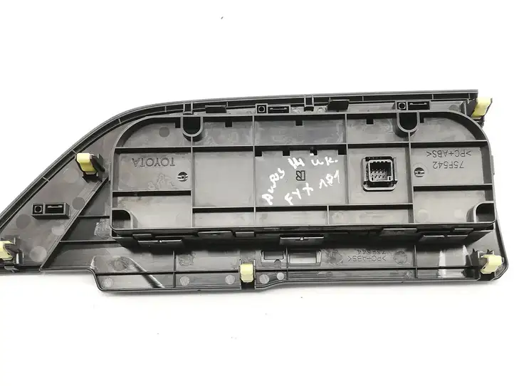 Toyota Auris E180 (2012 - 2018) 75F542 Управление климат контролем — фото 3