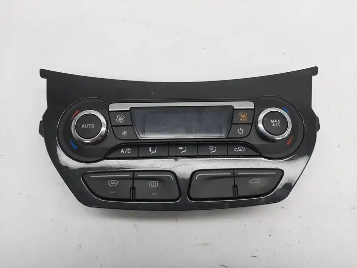 Ford Kuga II (2013 - 2019) DV4T18C612AB Управление климат контролем — фото 1