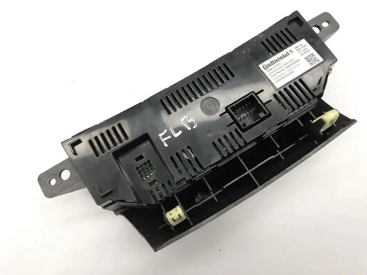 Subaru Outback (2009 - 2014)  A2C53283935 Управление климат контролем