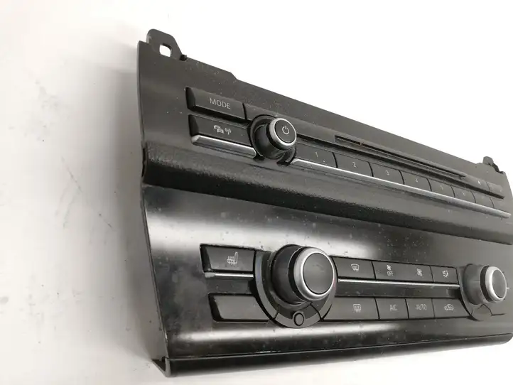 BMW 5 F10 F11 (2009 - 2016) 9324317 Управление климат контролем — фото 2