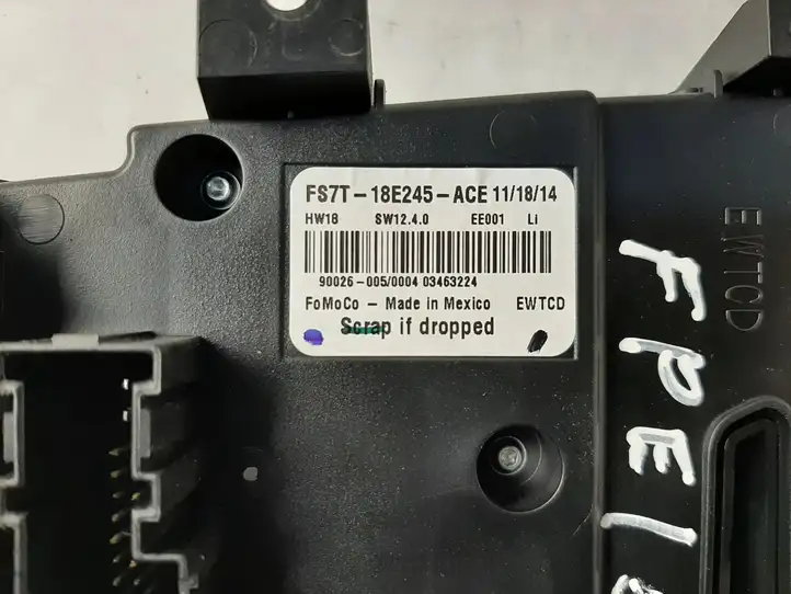 Ford Mondeo MK V (2014 - ) FS7T18E245ACE Управление климат контролем — фото 3