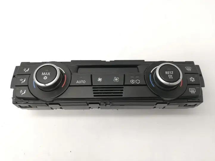 BMW 1 E82 E88 (2007 - 2014) 9183277 Управление климат контролем — фото 1