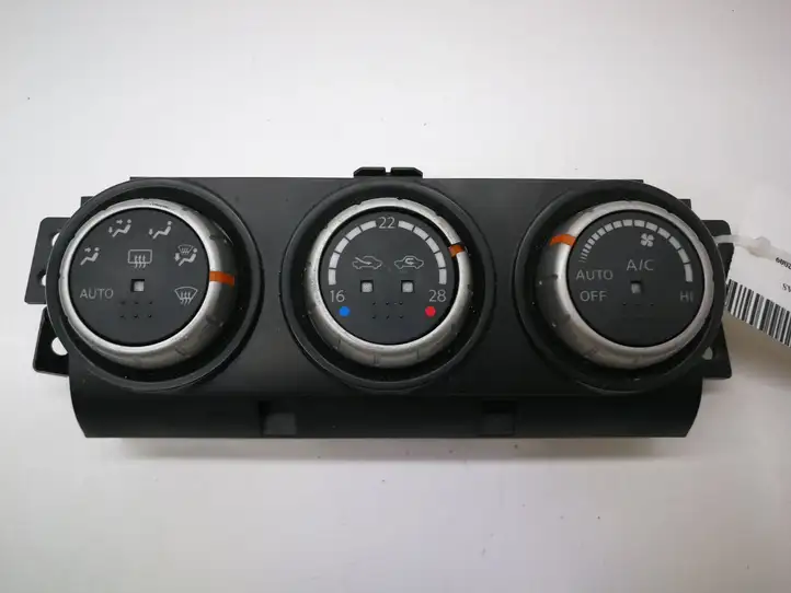 Nissan X-Trail T31 (2007 - 2014) 27500JG700 Управление климат контролем — фото 1