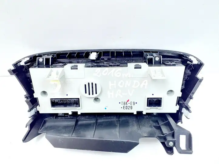 Honda HR-V (2015 - 2020) T8KE9 Управление климат контролем — фото 2