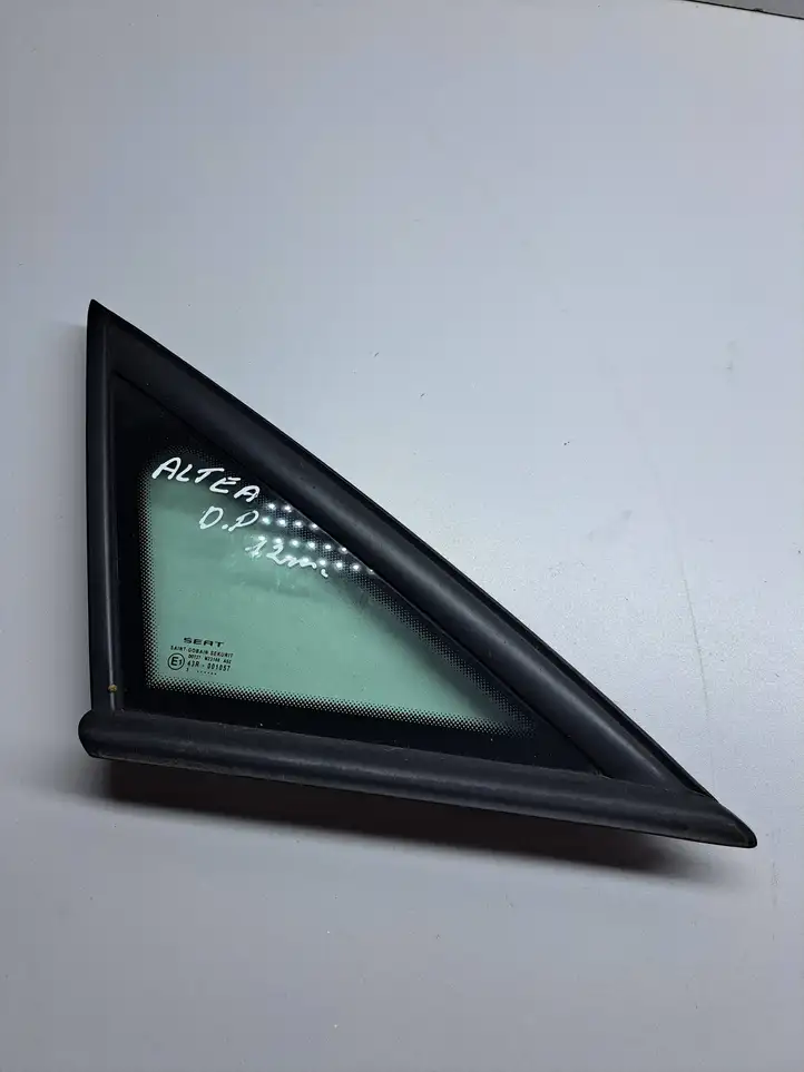 Seat Altea XL (2004 - 2015) 43R001057 Треугольное стекло кузова — фото 1