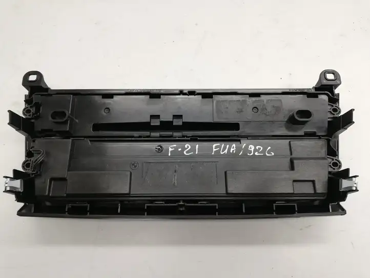 BMW 1 F20 F21 (2011 - 2019) 9207197 Управление климат контролем — фото 2