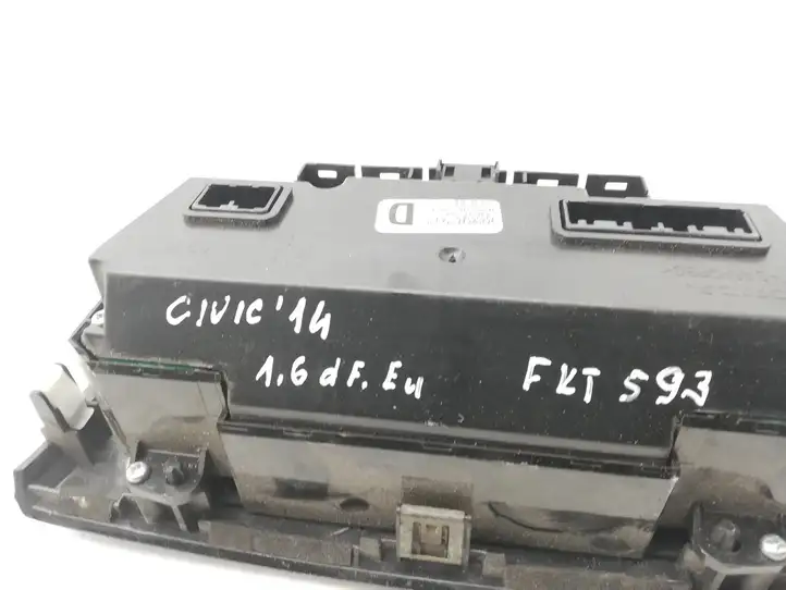 Honda Civic IX (2011 - 2017) 79600TA9G4 Управление климат контролем — фото 3