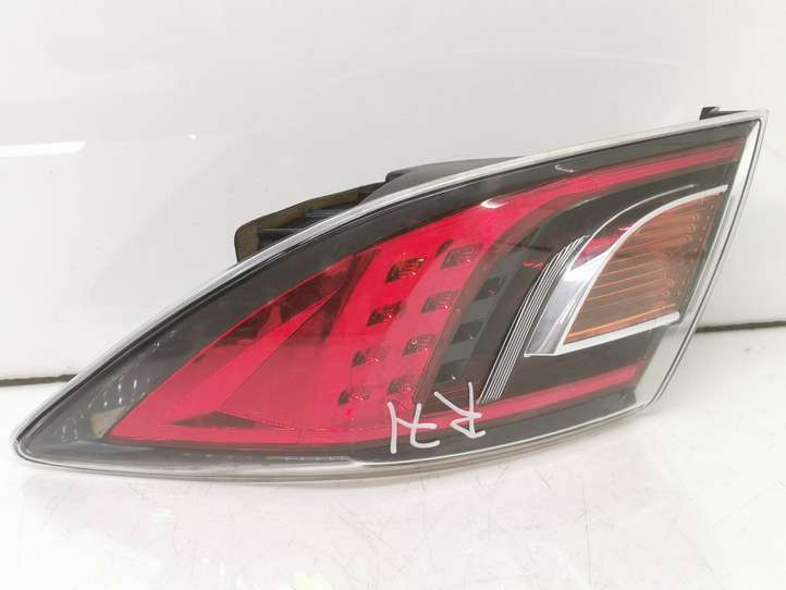 Mazda 6. (2005 - 2007)  1F51150 Задний фонарь в кузове