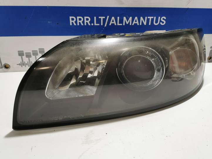 Volvo V50 (2004 - 2008)  30698877 Передняя фара