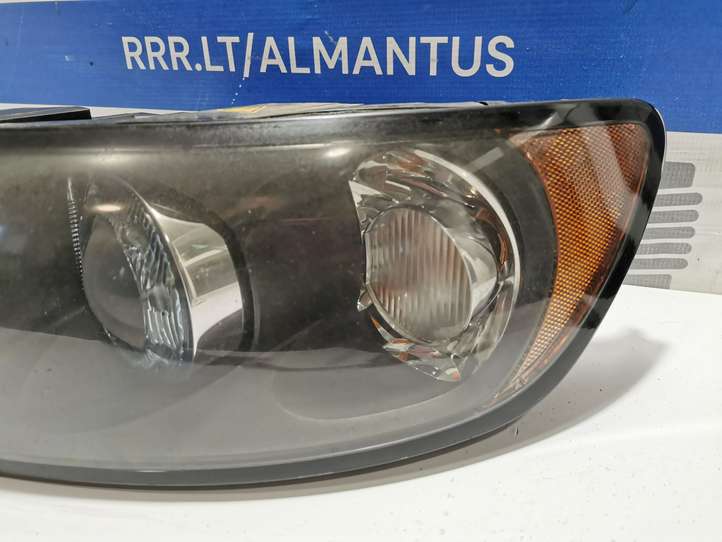 Volvo V50 (2004 - 2008)  30698877 Передняя фара