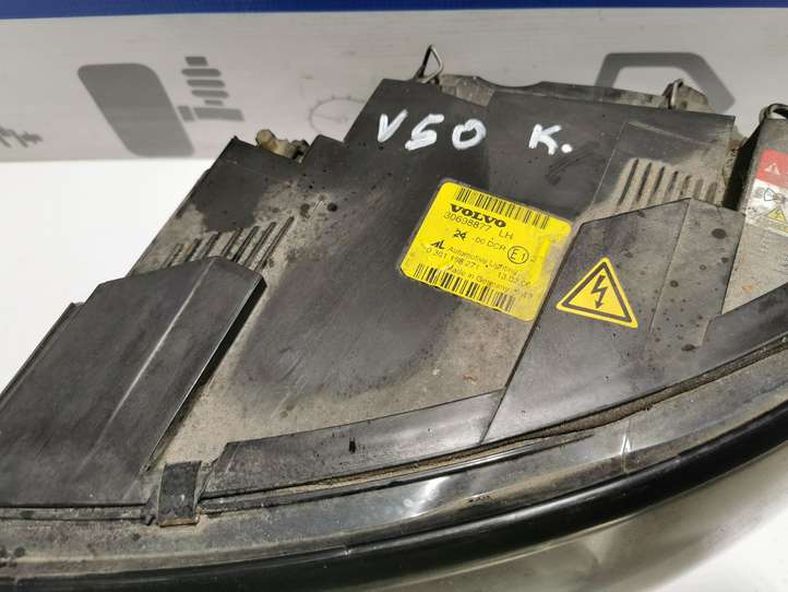 Volvo V50 (2004 - 2008)  30698877 Передняя фара