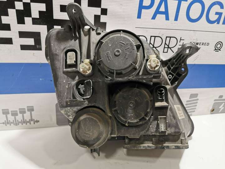 Opel Meriva (2002 - 2006)  93321052 Передняя фара