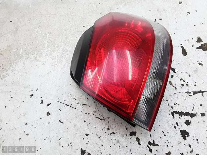 Volkswagen Golf VI (2009 - 2013)  5K0945096D Задний фонарь в кузове