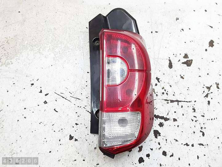 Mitsubishi Colt (2012 - 2016)  8330A480 Задний фонарь в кузове
