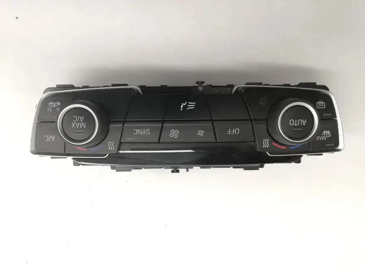 BMW X1 F48 F49 (2015 - 2022) 9371459 Управление климат контролем — фото 1