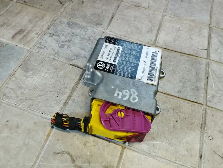 Volkswagen PASSAT B6 (2005 - 2010)  5N0959655A Блок управления надувных подушек