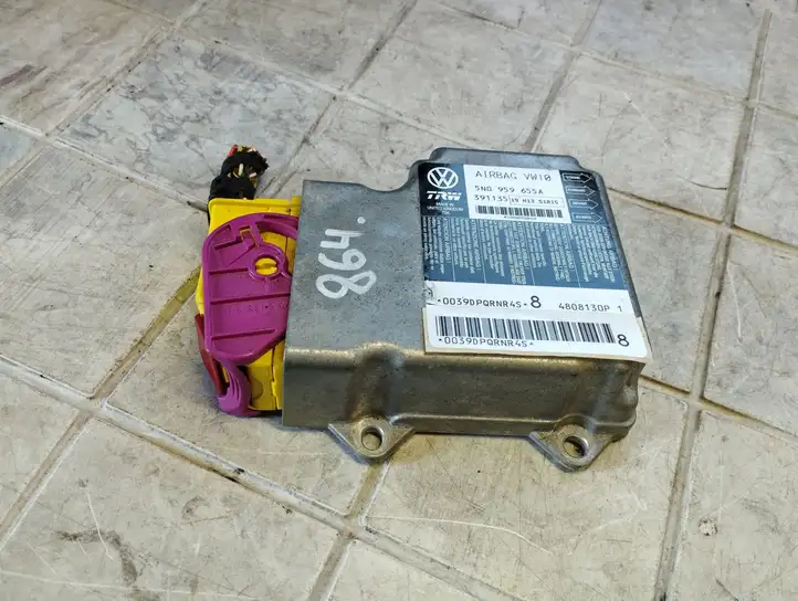 Volkswagen PASSAT B6 (2005 - 2010)  5N0959655A Блок управления надувных подушек