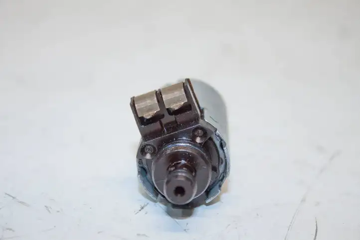 Mercedes-Benz E W211 (2002 - 2009) A1402770535 Другая деталь коробки передач — фото 6