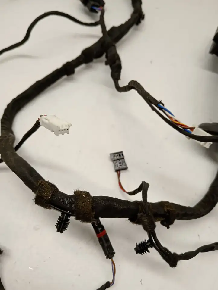 BMW X5 F15 (2013 - 2017)  9364909 Проводка задних дверей