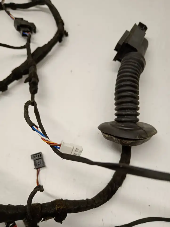 BMW X5 F15 (2013 - 2017)  9364909 Проводка задних дверей