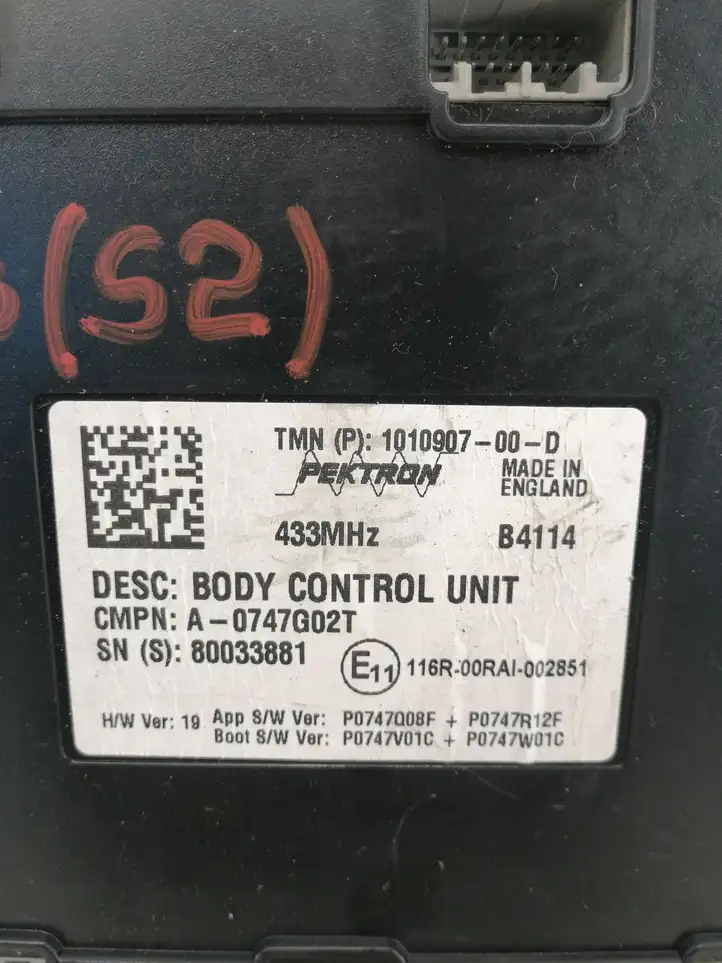 Tesla Model S (2012 - 2016) 101090700D Модуль комфорта — фото 4