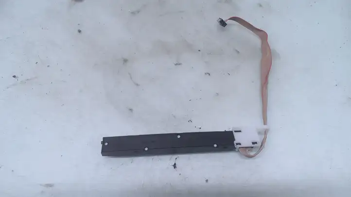 BMW 3 E90 E91 (2005 - 2012) 6971799 Включатель обогрева — фото 2