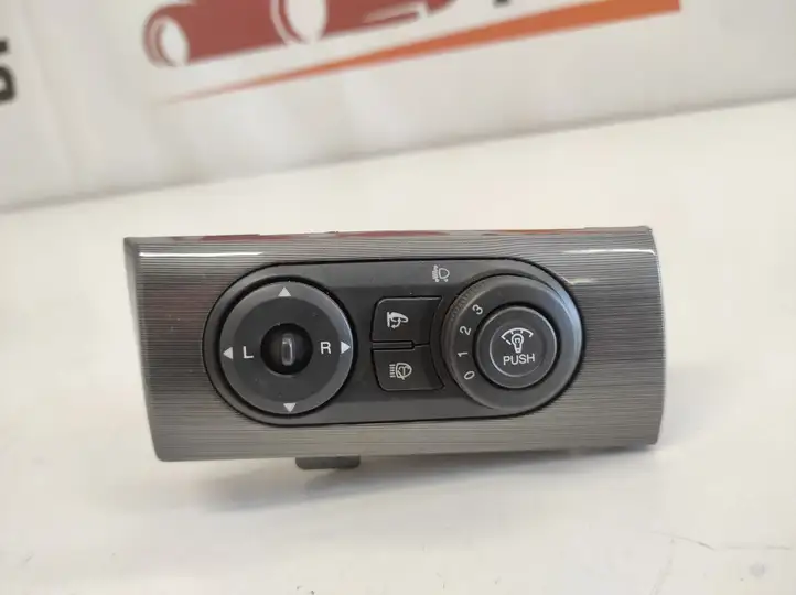 Chevrolet Captiva (2006 - 2011)  EQ7C15 Включатель зеркал