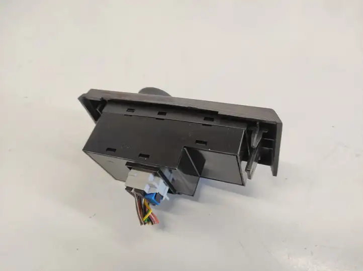 Chevrolet Captiva (2006 - 2011)  EQ7C15 Включатель зеркал