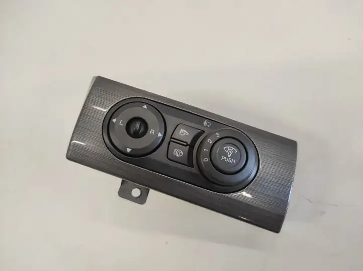 Chevrolet Captiva (2006 - 2011)  EQ7C15 Включатель зеркал