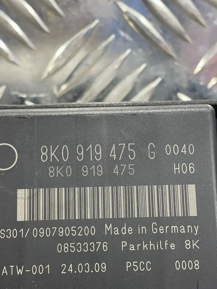 Audi A4 S4 B8 8K (2007 - 2011) 8K0919475G Блок управления парктрониками — фото 3