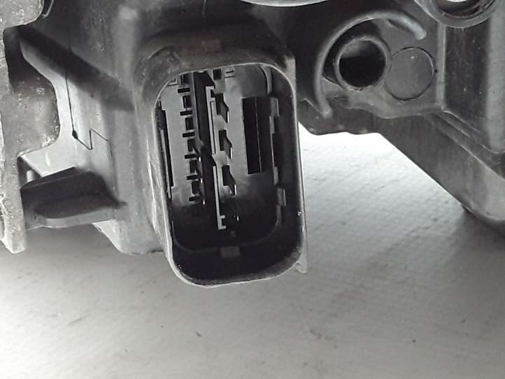 BMW 5 F10 F11 (2009 - 2016)  7203246 Передняя фара