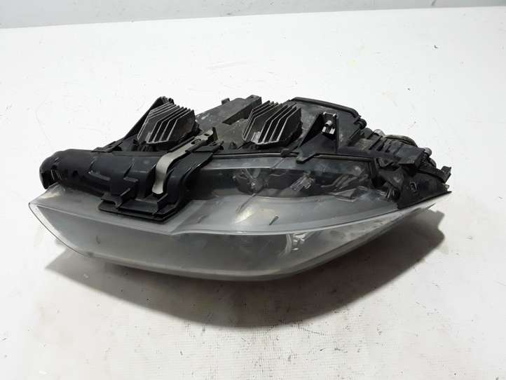 BMW 5 F10 F11 (2009 - 2016)  7203246 Передняя фара