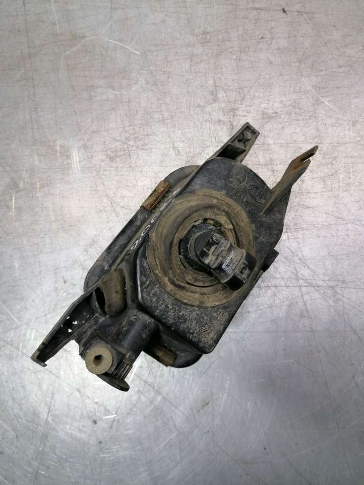 Mercedes-Benz C W203 (2000 - 2007)  15099500 Передняя противотуманная фара