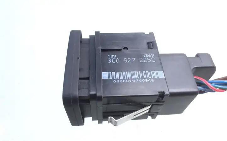 Volkswagen PASSAT B6 (2005 - 2010) 3C0927225C Кнопка ручного тормоза — фото 2