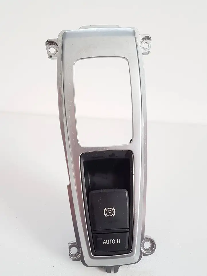BMW X5 E70 (2006 - 2013) 9148508 Кнопка ручного тормоза — фото 1