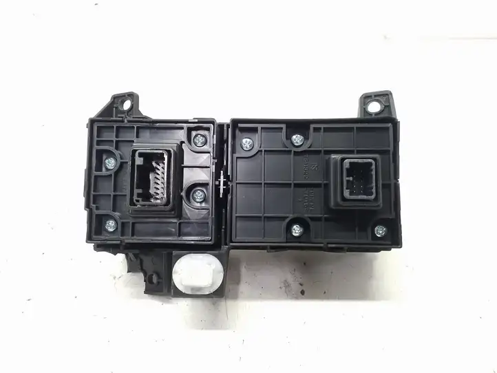 Lexus NX (2021 - ) 6682114 Включатель регулировки высоты / жесткости ходовой части — фото 4