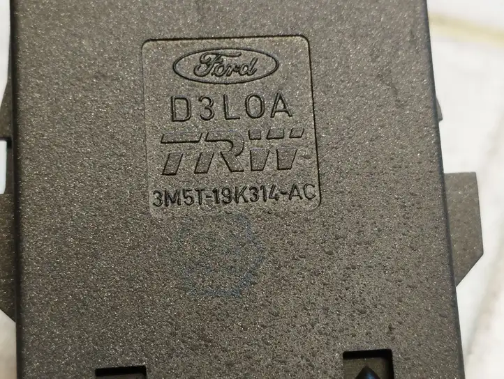 Ford Focus (2005 - 2008) 3M5T19K314AC Включатель обогрева — фото 4