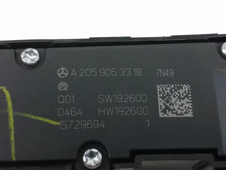 Mercedes-Benz EQC (2018 - ) A2059053318 Включатель обогрева — фото 6