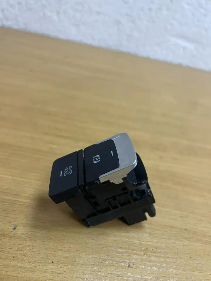 Volkswagen Golf VII (2013 - 2019) 5G0927225D Кнопка ручного тормоза — фото 6