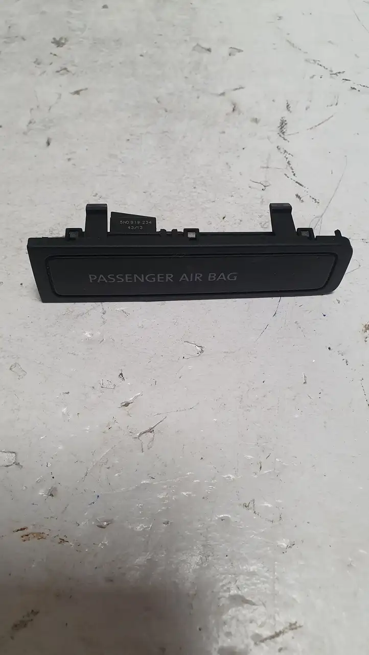 Volkswagen Tiguan (2011 - 2016)  5N0919234 Включатель надувной подушки для пассажира