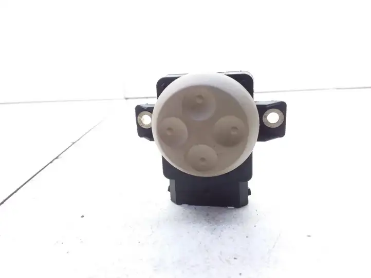 Audi A6 S6 C5 4B (1997 - 2001) 8E0959777 Включатель (включатели) памяти — фото 2