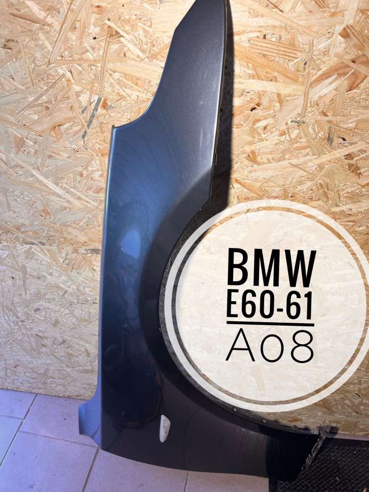 E6061 BMW 5 E60 E61 Sparnas