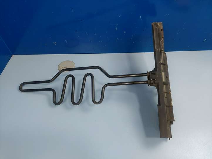 BMW 3 E90 E91 (2005 - 2012)  17107524912 Кронштейны радиатора