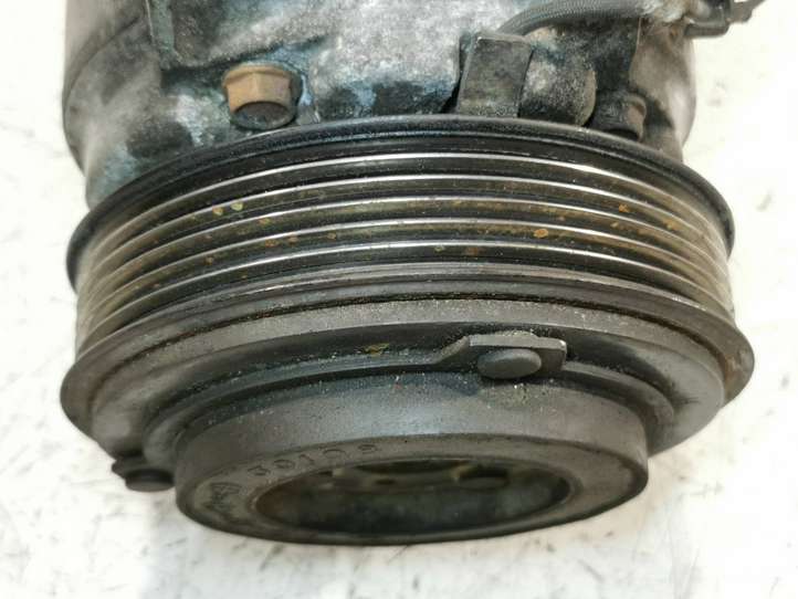 Volvo V70 (2004 - 2007)  8708581 Компрессор (насос) кондиционера воздуха