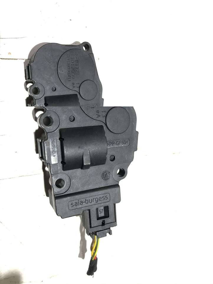 BMW 3 E92 E93 (2005 - 2014)  EFB332 Двигатель задвижки потока воздуха