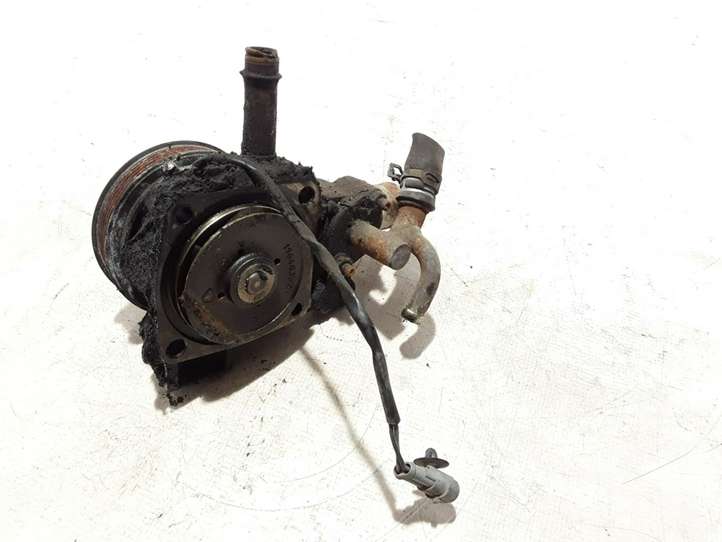 Renault Mascott (1990 - 2010)  7701474551 Водяной насос