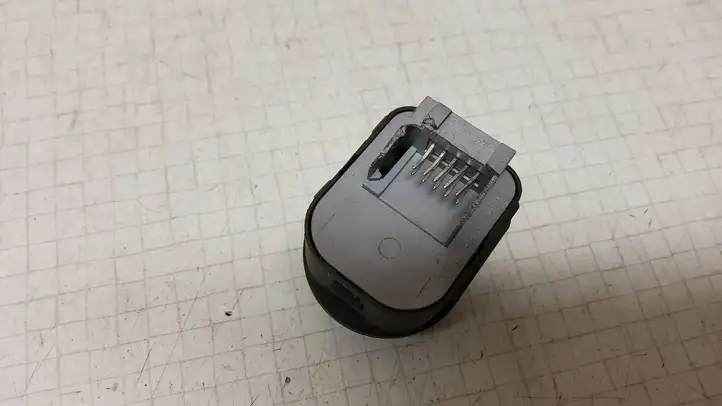 Volkswagen Transporter-Caravelle (2003 - 2009)  7E1959565E Включатель зеркал